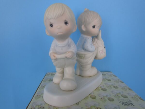 Precious Moments Figurine - How can Two walk Together except they Agree - Image 2