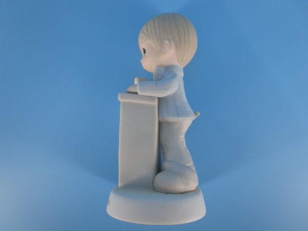 Precious Moments Figurine - Let Us call the Club to order - Image 4