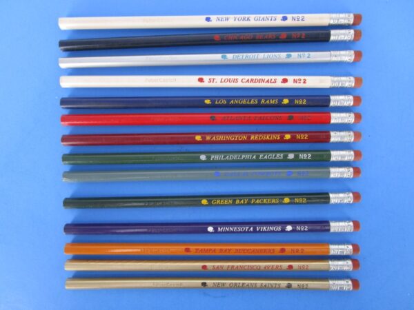 Set of 14 NFL solid color No. 2 pencils