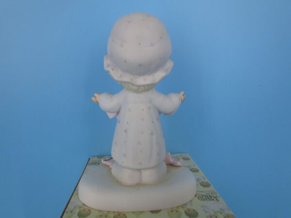 Precious Moments Figurine - You Have Touched so many Hearts - Image 2