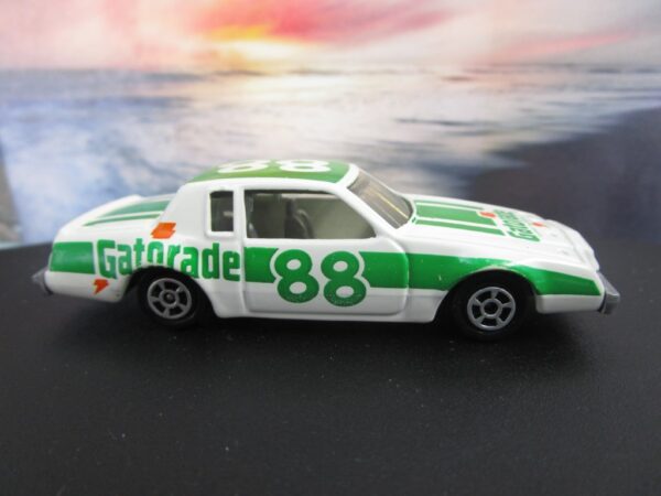 Darrell Waltrip #88 Gatorade Buick