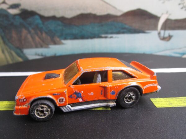 Hot Wheels car - Oldsmobile FLAT OUT 442 - Image 5