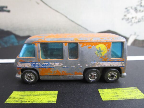 Hot Wheels GMC Motor Home