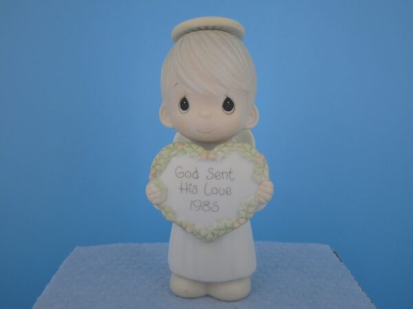 Precious Moments Figurine - God sent his Love