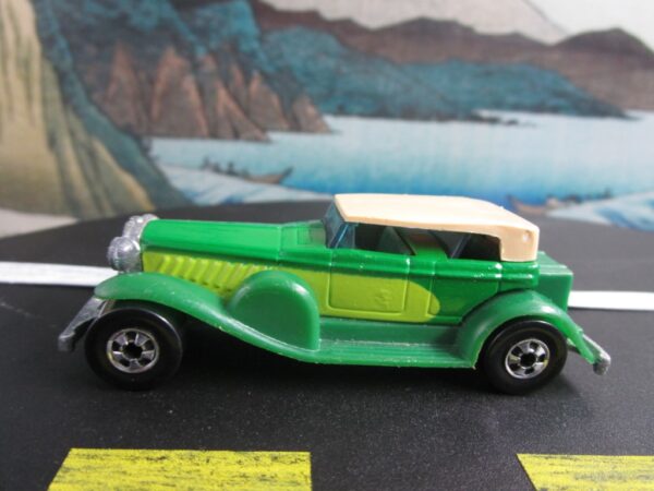 Hot Wheels 31' Doozie Duesenberg Roadster Green