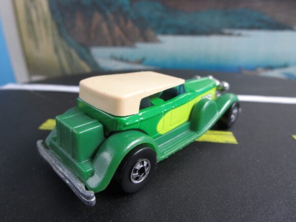 Hot Wheels 31' Doozie Duesenberg Roadster Green - Image 4