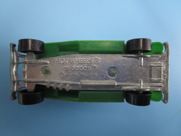 Hot Wheels 31' Doozie Duesenberg Roadster Green - Image 3