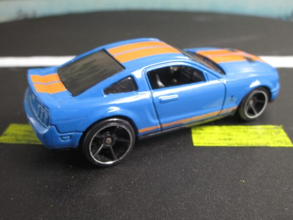 Hot Wheels 2007 Shelby GT-500 - Image 5