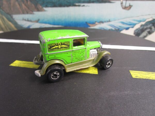 Hot Wheels Green Ford Early Times Delivery Truck - Image 5