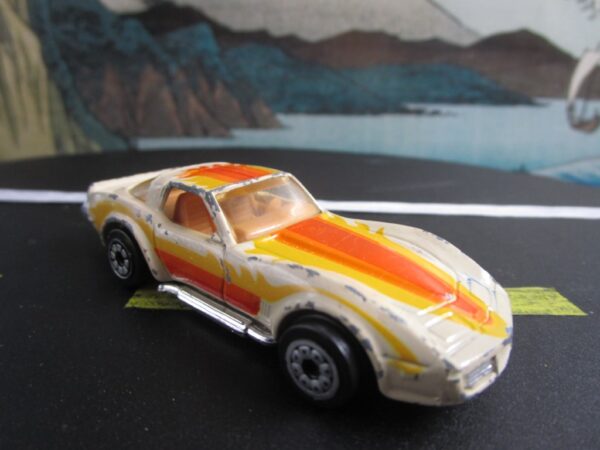 Kenner Fast 111's Chevrolet Corvette - Image 2