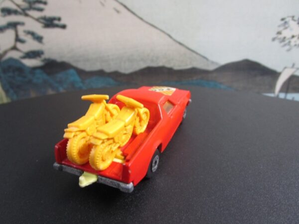 1977 Matchbox Superfast No 60 Holden Pick-up w/Motorcycles - Image 3