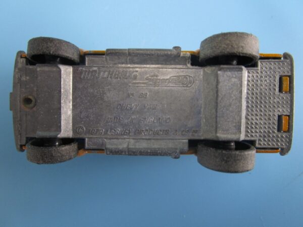 MATCHBOX LESNEY SUPERFAST NO. 88 CHEVY VAN - Image 3