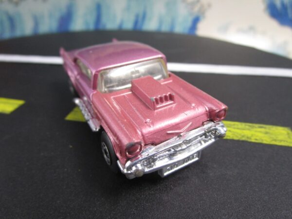 Matchbox Superfast 1979 Vintage '57' Chevy - Image 6