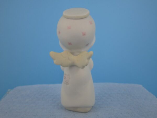 Precious Moments Figurine - Oh Worship the Lord - Image 2