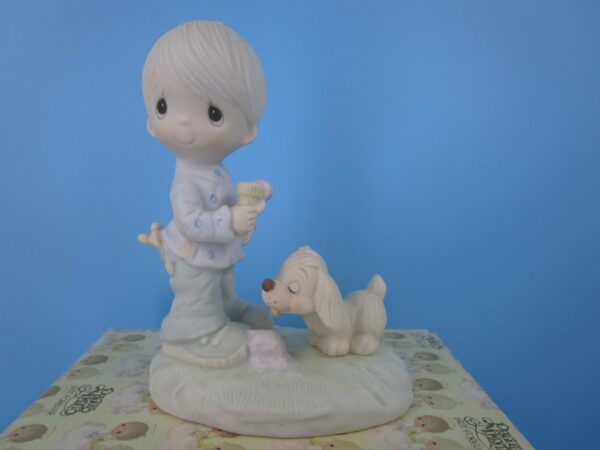 Precious Moments Figurine - Praise the Lord Anyhow