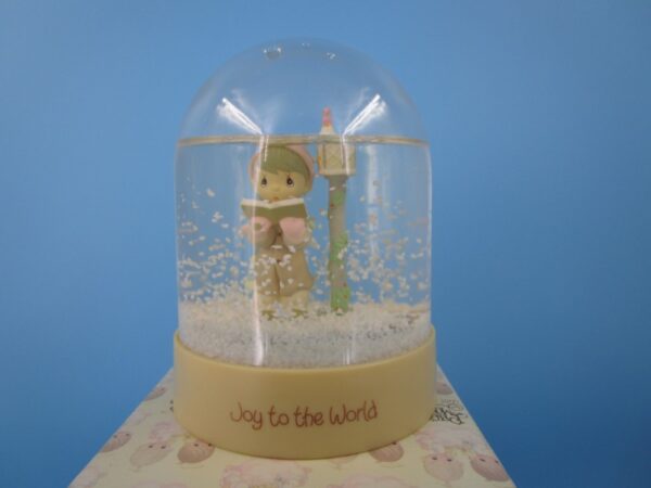 Precious Moments Snow Globe