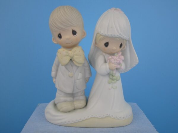 Precious Moments Figurine - "The Lord Bless You and keep You"