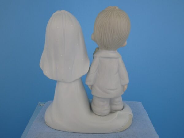 Precious Moments Figurine - "The Lord Bless You and keep You" - Image 2