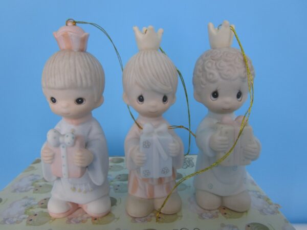 Precious Moments Miniature Ornaments - Wee Three Kings