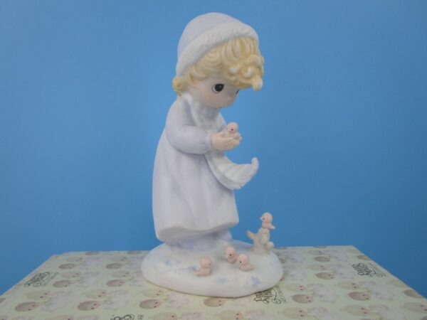 Precious Moments Figurine - Winter Song