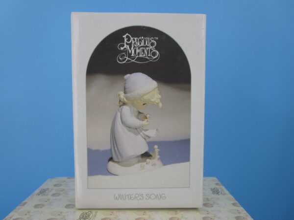 Precious Moments Figurine - Winter Song - Image 3