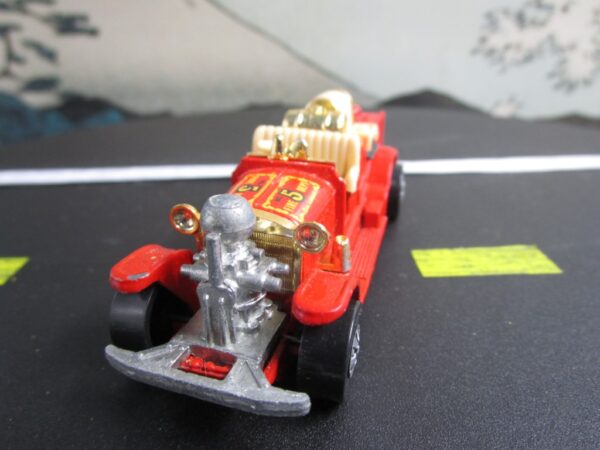 Hot Wheels Old Number 5 Fire Engine - Image 2