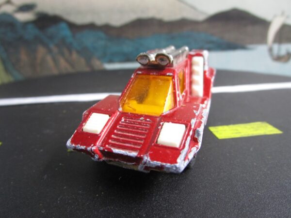 Matchbox Superfast No. 68 Cosmobile - Image 2