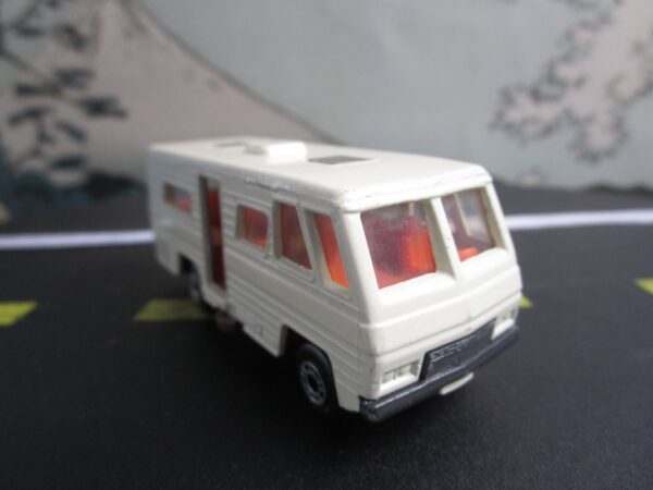 Matchbox No. 54 Mobile Home - Image 2