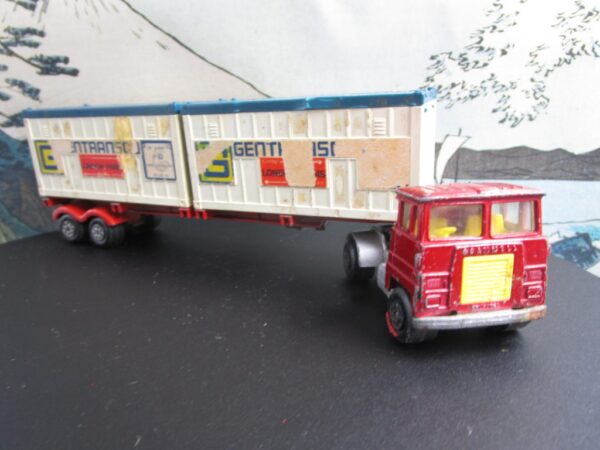 Matchbox Superkings Scammell Tractor & Trailer w/Gentransco Containers - Image 2