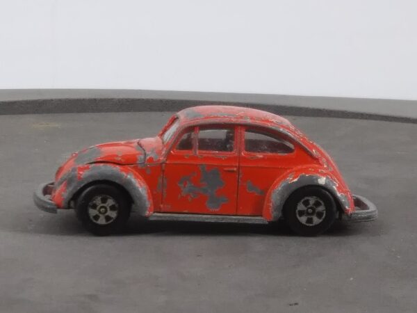 The ERTL VW Volkswagen Beetle 1200