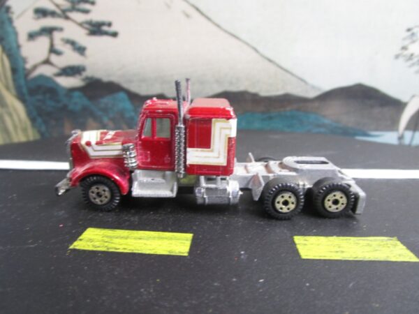 Yatming Kenworth Red Devil Semi Truck