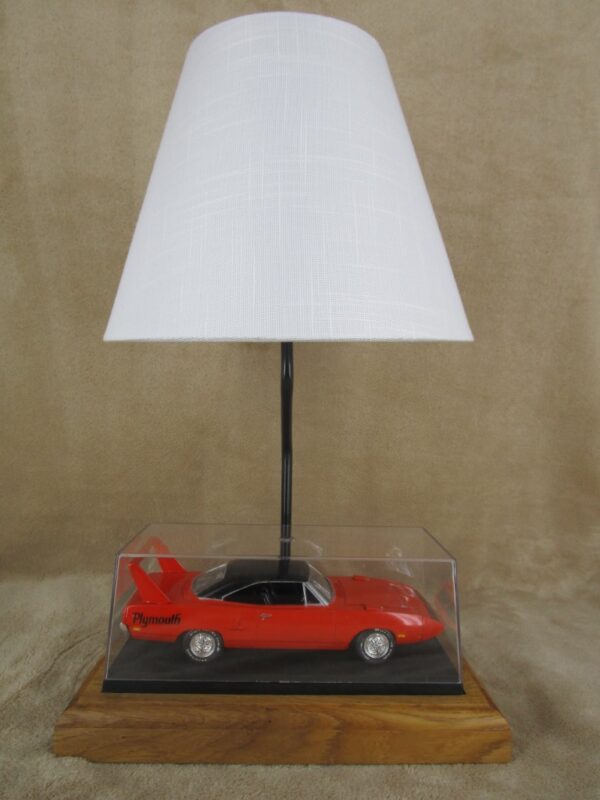 Hand Made White Oak Base with lamp for 1:24 Plastic model display case - Image 4
