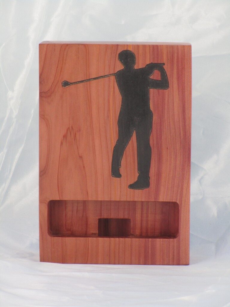 Eastern Red Cedar Phone Stand - Male Golfer