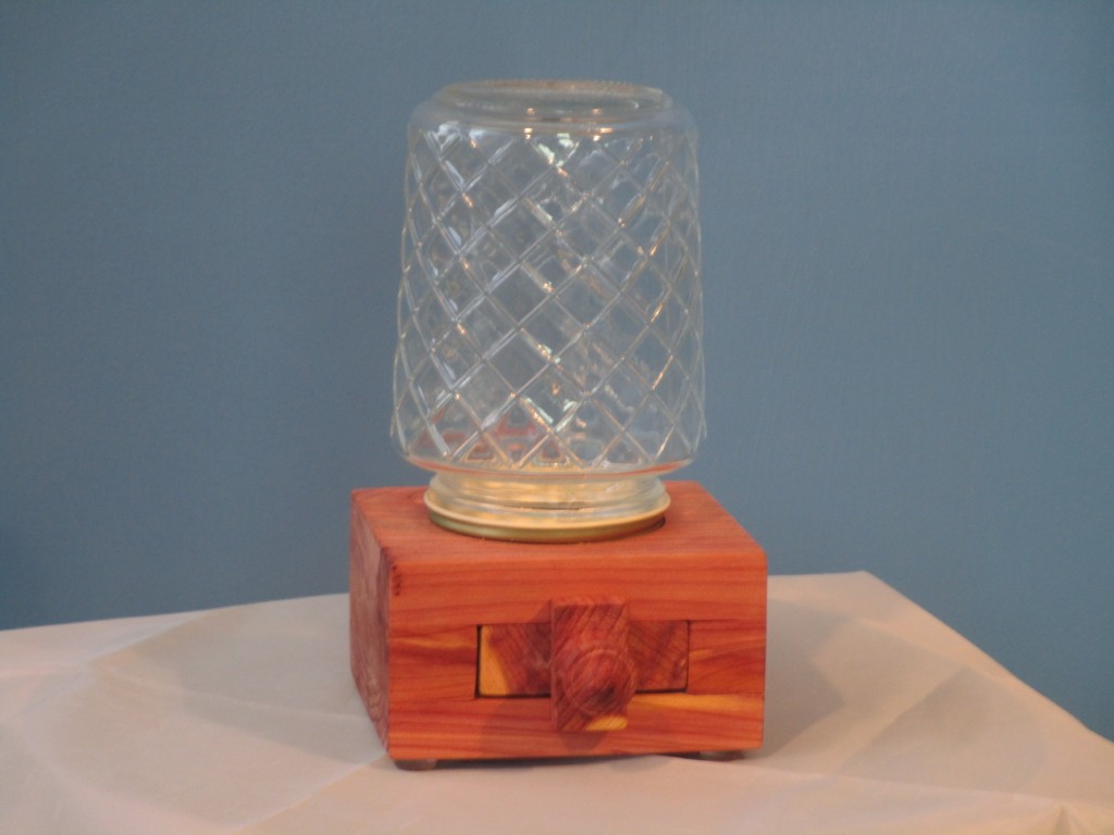 Eastern Red Cedar Candy Jar - Image 3