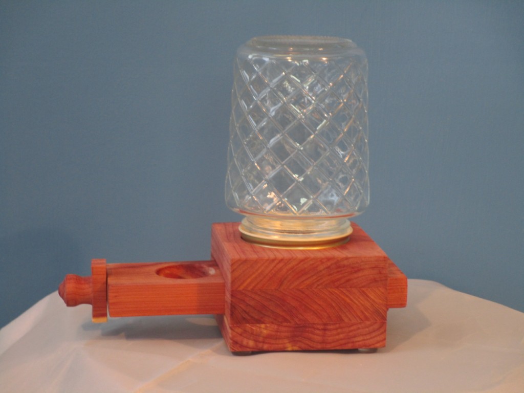 Eastern Red Cedar Candy Jar - Image 6