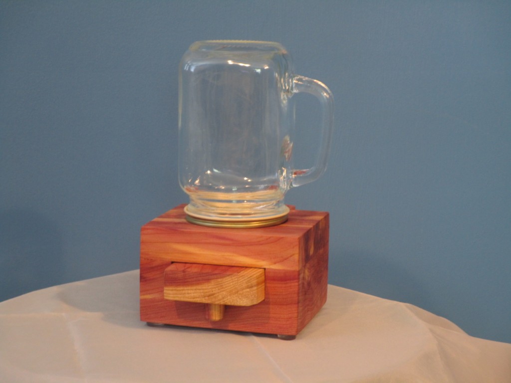 Eastern Red Cedar Candy Jar - Image 6