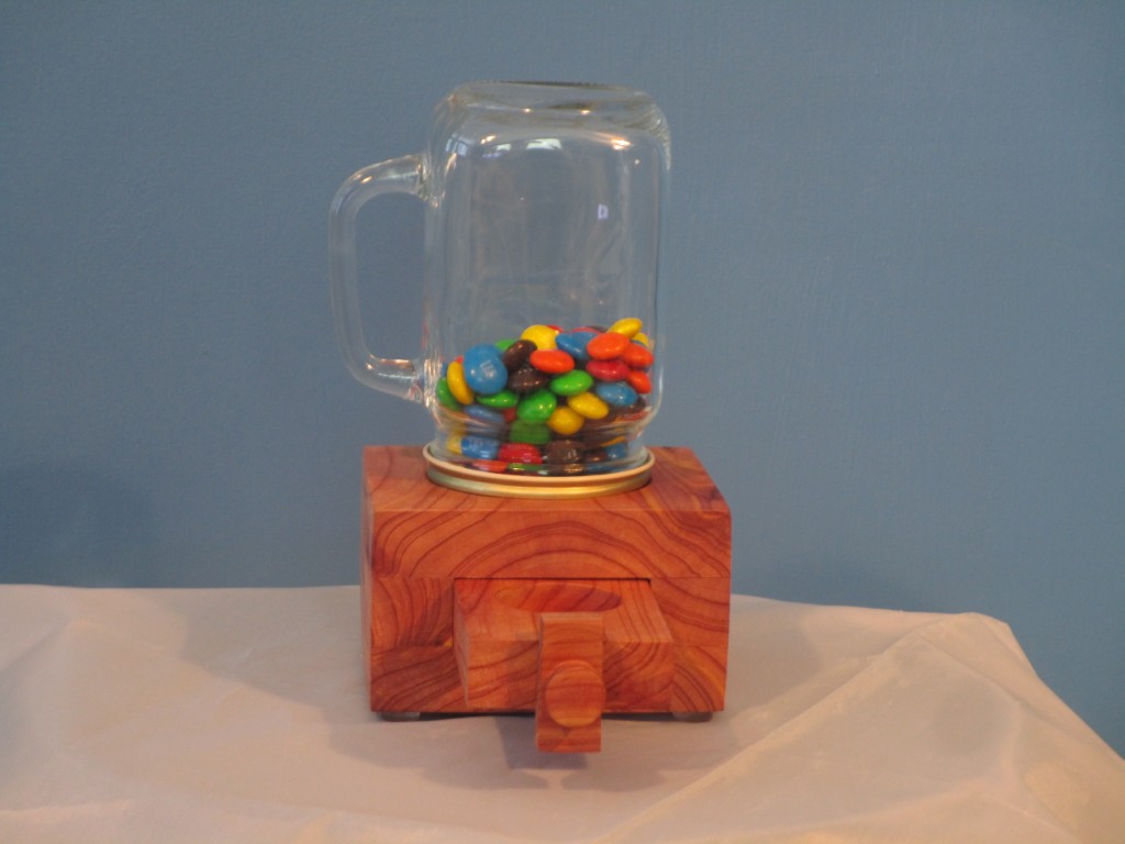 Eastern Red Cedar Candy Jar - Image 8