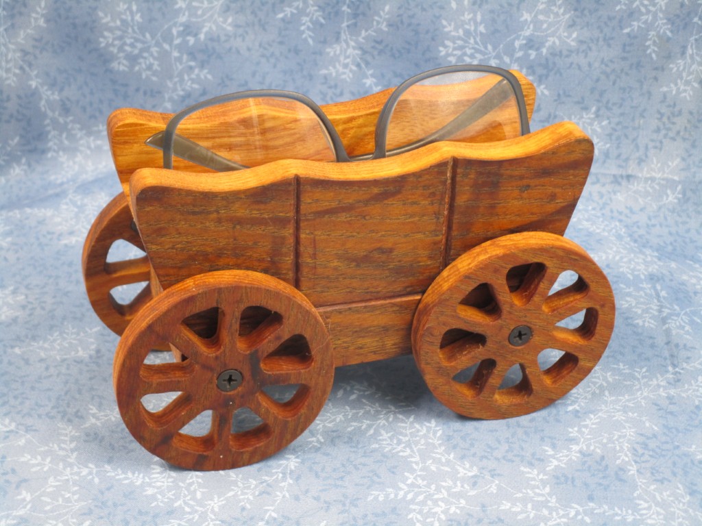 Oak Covered Wagon Eye Glass holder - Image 3