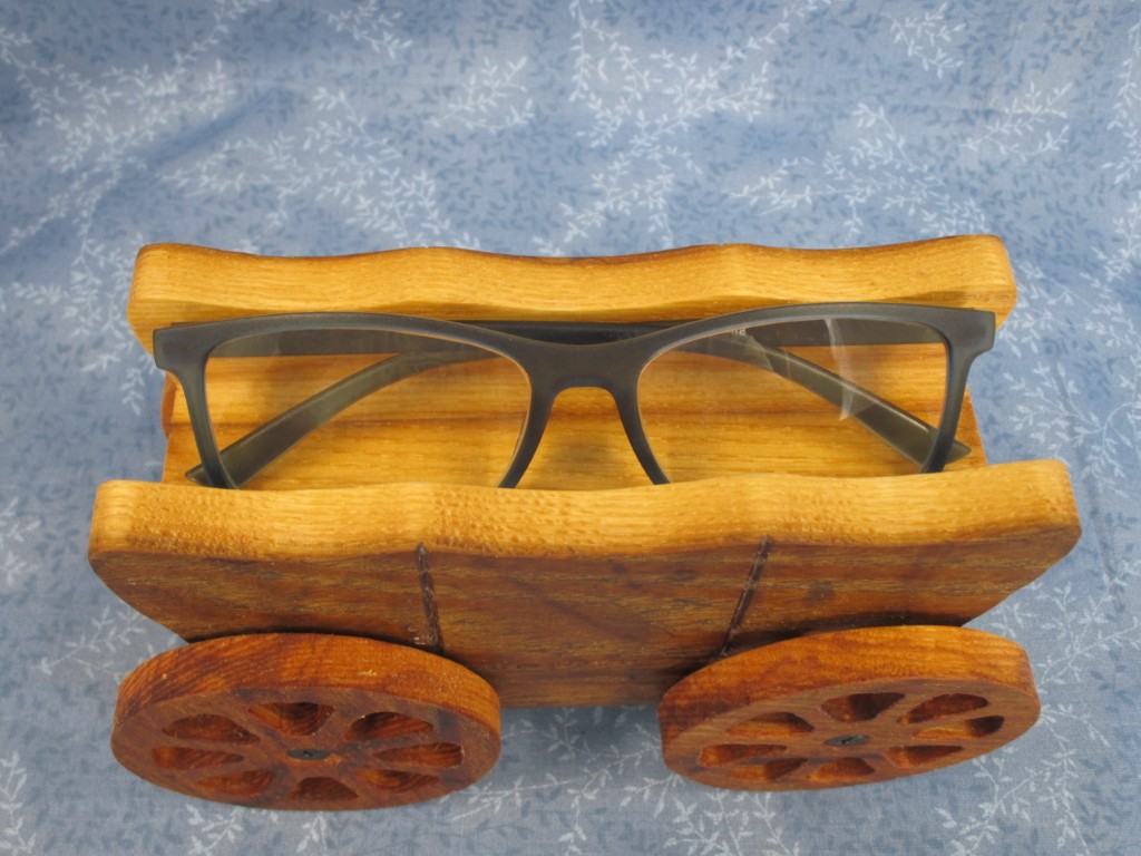 Oak Covered Wagon Eye Glass holder - Image 4