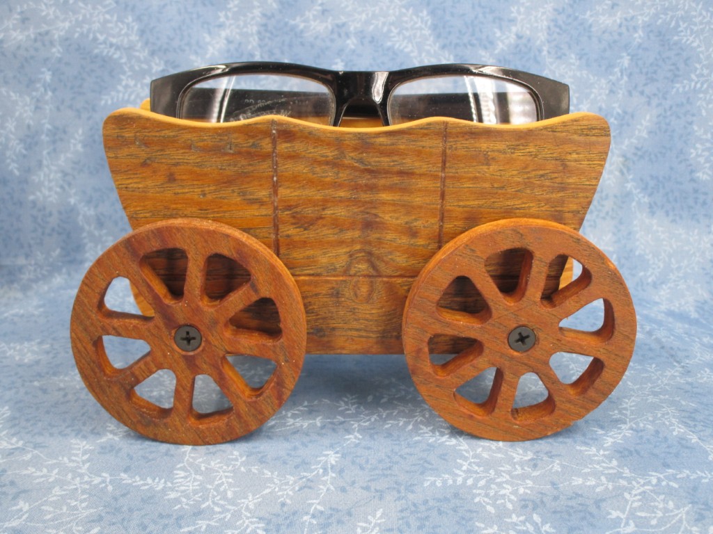 Oak Covered Wagon Eye Glass holder - Image 6