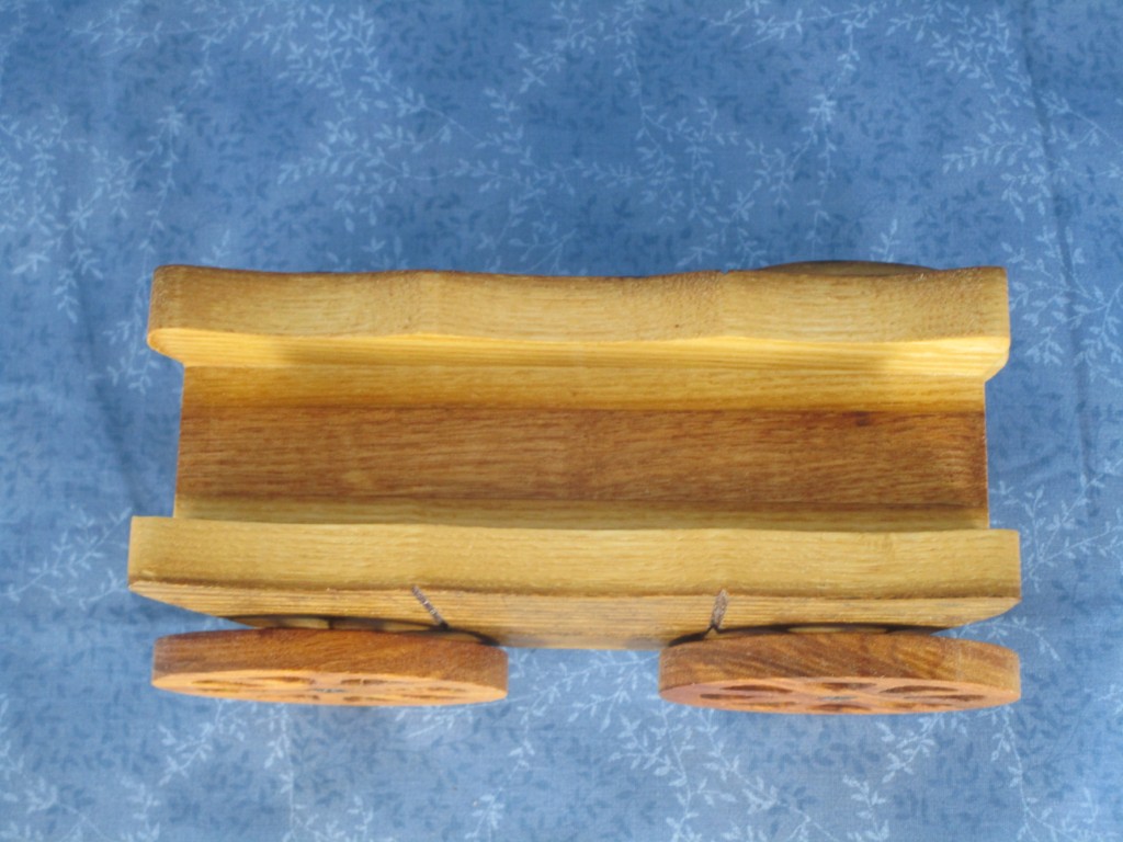 Oak Covered Wagon Eye Glass holder - Image 3