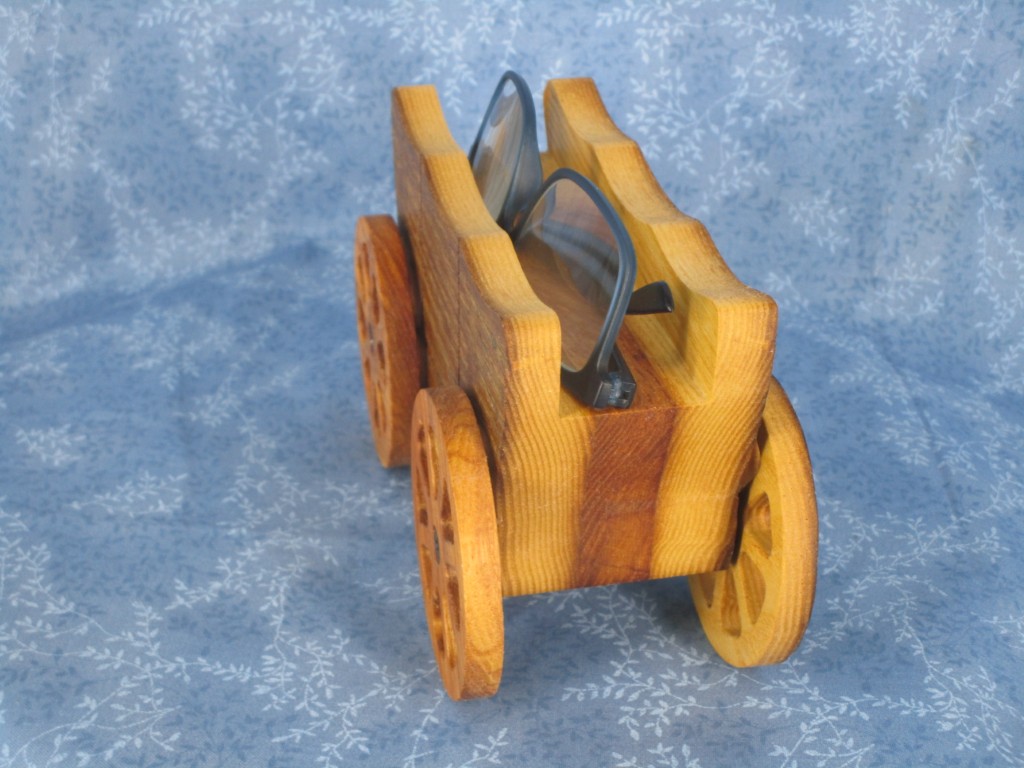 Oak Covered Wagon Eye Glass holder - Image 5