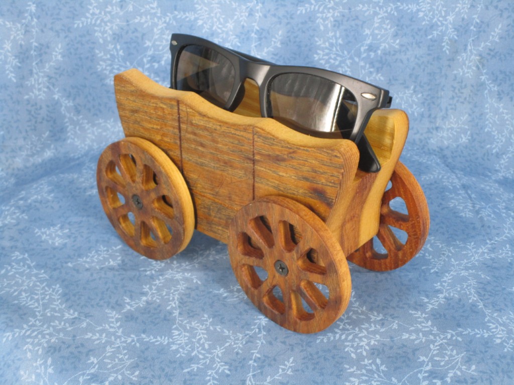 Oak Covered Wagon Eye Glass holder - Image 7