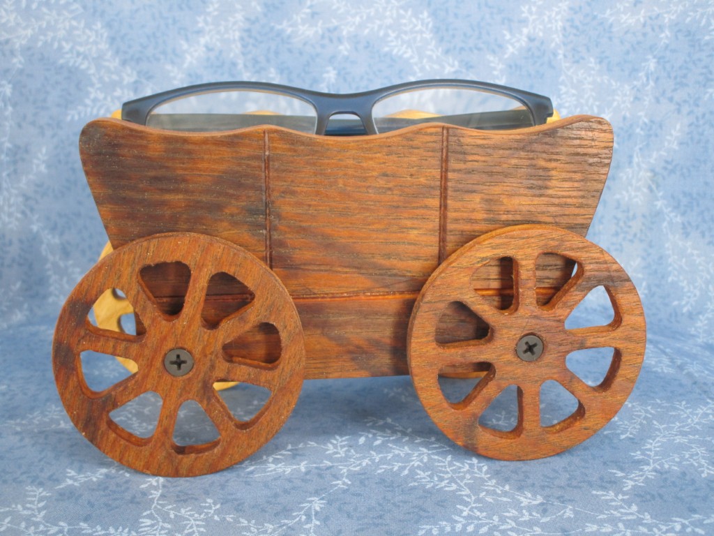 Oak Covered Wagon Eye Glass holder - Image 2