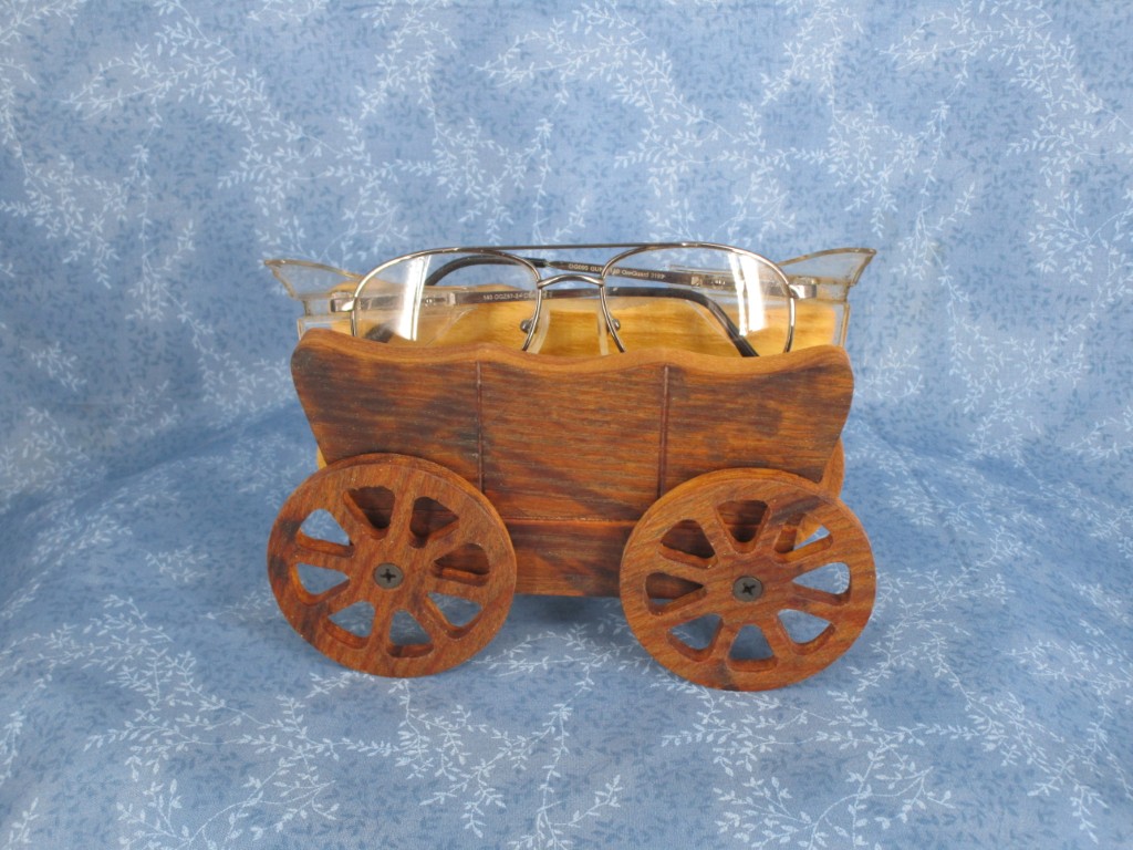 Oak Covered Wagon Eye Glass holder - Image 6